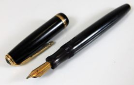 A Parker Duofold No.10 fountain pen with 14ct nib