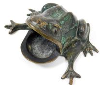 A 19thC. bronze model of vesta frog 4in high