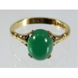 A 9ct gold ring with chrysoprase 2.6g size N/O