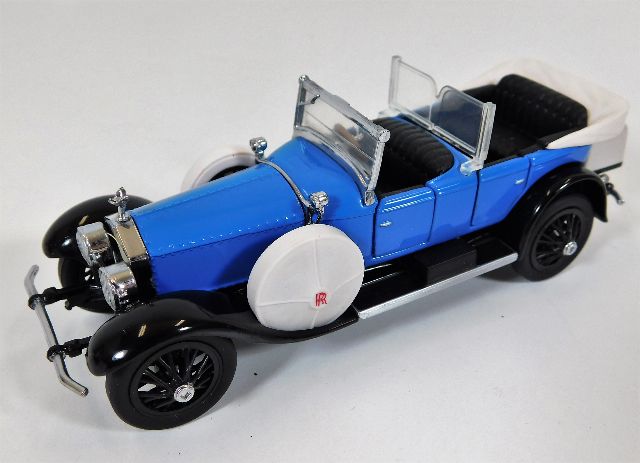 A Franklin Mint Rolls Royce Cabriolet Silver Shado