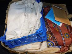 A boxed quantity of linen & other textiles