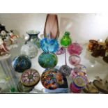 A quantity of art glass including two Murano paper