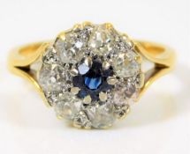 An antique 18ct gold ring set with approx. 0.75ct