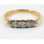 An antique 18ct gold ring set with approx. 0.45ct