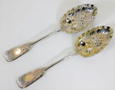 A pair of silver berry spoons 162.5g
