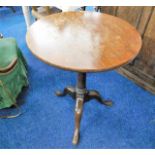 A Victorian oak topped pedestal table