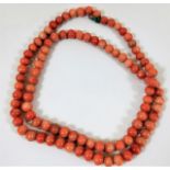 A Victorian coral necklace, beads approx. 11mm, 18