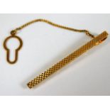 A 9ct gold tie pin 2.6g
