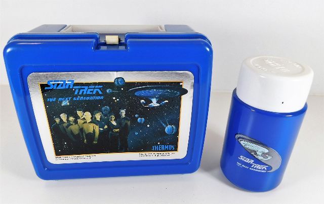 Star Trek Next Generation Lunch box containing fla