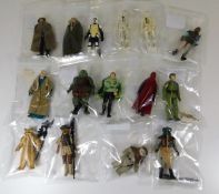 Fifteen 1983 Star Wars figures some with accessori