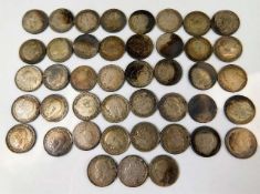 Mixed lot of mostly pre. 1940 threepence coins weight 58.71g
