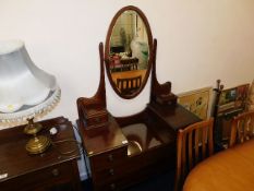 An early 20th Century mahogany dressing table