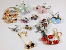 A quantity of mixed metal earrings