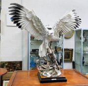 An Italian Florence osprey 21.25" tall with 21.5"