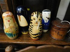 Four Russian dolls twinned with string box