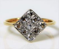 An 18ct art deco gold ring set with approx. 0.6ct