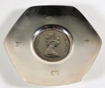 A silver mounted Elizabeth II coin trinket dish 66