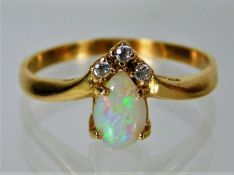 A 14ct diamond ring set with diamond & opal 2.1g s