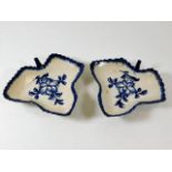 A pair of 18thC. Bow porcelain pickle dishes 4.25i