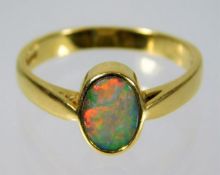 A Victorian 18ct gold black opal ring 4.5g size R/