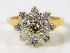 An 18ct gold ring set with diamonds of approx. 0.7