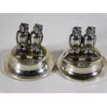 A pair of Edwardian silver owl menu holders 38.9g