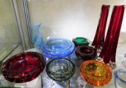 Nine pieces of glassware including six ashtrays ta