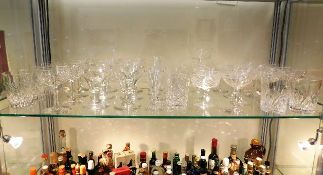 A quantity of glassware. Contents of shelf