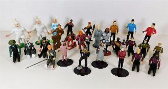 A quantity of Star Trek figurines, some with acces