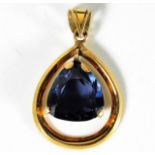 A 14ct gold pendant set with amethyst 2g