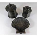 A pewter humidor, a pewter pot & a pewter shell di