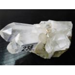 A natural quartz crystal approx. 1050g