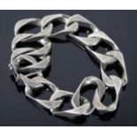 A chunky silver curb bracelet 52.4g