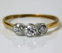An 18ct gold ring set with approx. 0.6ct diamonds