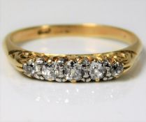 An antique 18ct gold ring set with approx. 0.33ct