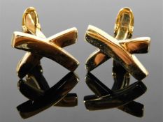 A pair of Gents 18ct gold Tiffany cufflinks designed by Paloma Picasso with box & pouch 11.9g