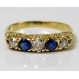 An 18ct gold ring set with approx. 0.35ct diamond