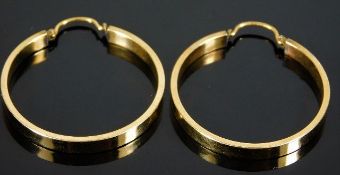 A pair of 14ct gold hoop earrings 5.3g