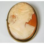 A silver gilt cameo brooch 6.9g