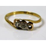 An antique 18ct gold ring missing stone & a/f 1.65