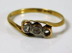 An antique 18ct gold ring missing stone & a/f 1.65