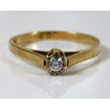 A 9ct gold ring with paste stone 1.7g size N