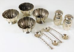 Four silver salts with spoons twinned with two sil