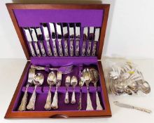 A Kings pattern cased silver plated cutlery set tw