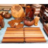 A quantity of various hand carved & similar items.
