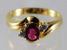 A 14ct gold ring set with ruby & diamond ring 2.7g