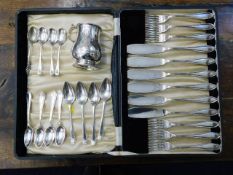 A cased fish knife & fork set twinned with four sm