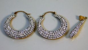 A 9ct gold earring & pendant set 4.6g