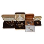 Quantity of cufflinks etc Condition: