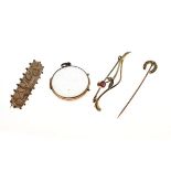 9ct gold Victorian oblong brooch, 9ct gold horseshoe design stickpin, bar brooch marked 9ct and a